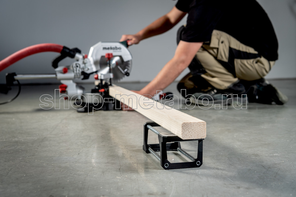 Торцовочная пила Metabo KGS 305 M (613305000) - цена, купить недорого в ...